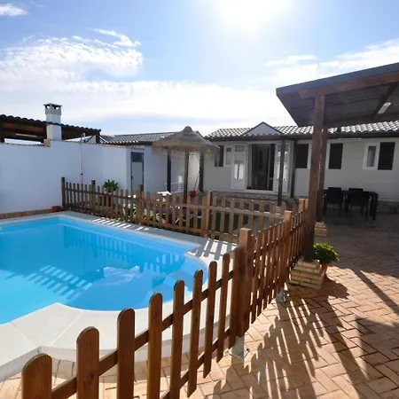 Campsite Casa Con Piscina Privada Solo Familias Y Pareja