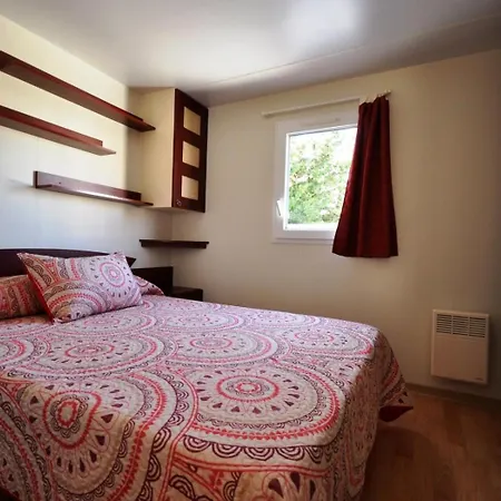 Casa Con Piscina Privada Solo Familias Y Pareja